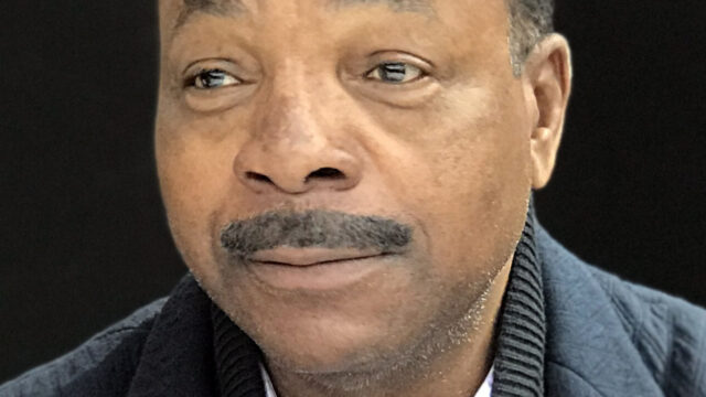 Carl Weathers, Rocky and Predator actor, dies at 76