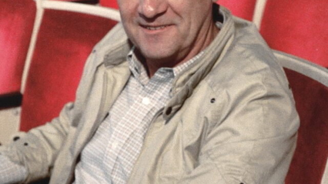 Bob Newhart, comedy legend, dies at 94