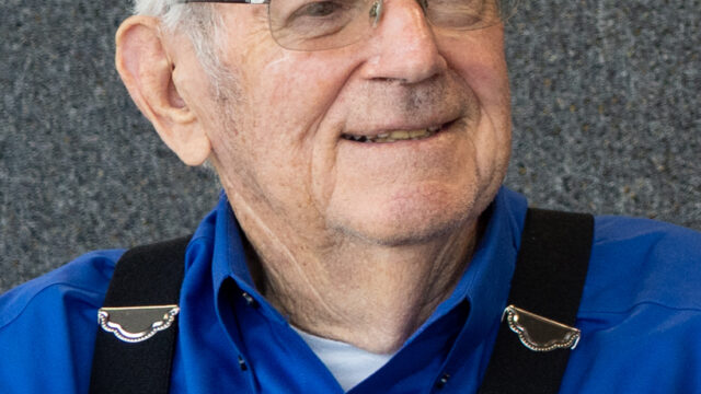 Bobby Allison, NASCAR Hall of Famer, dies at 86