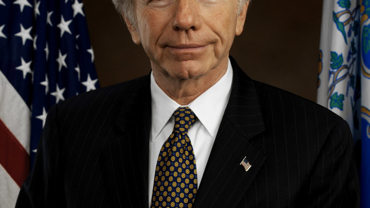 Joe Lieberman, U.S. senator, dies at 82