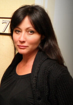 Shannen Doherty, 90210 and Charmed star, dies at 53