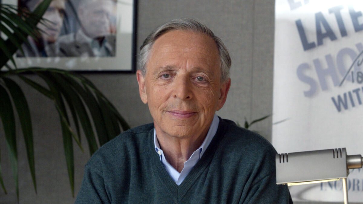Legendary TV Producer Peter Lassally Passes Away at 93