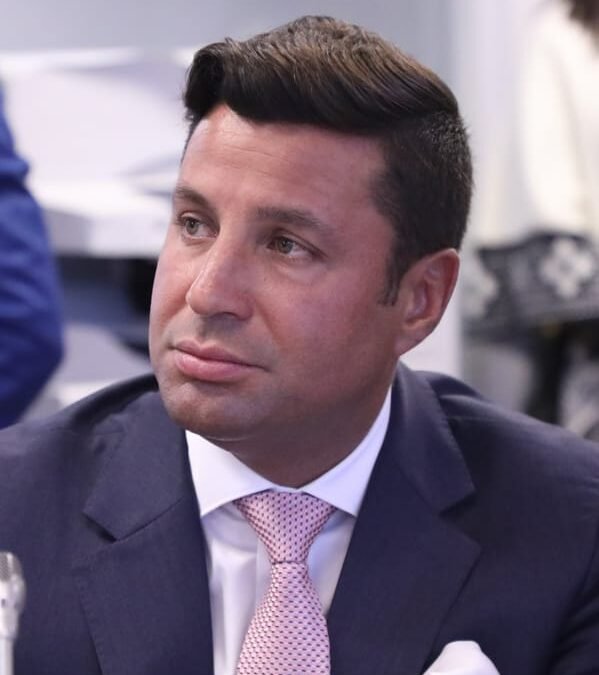 Italian-Born Ecuadorian Politician Killed in Helicopter Crash at 44