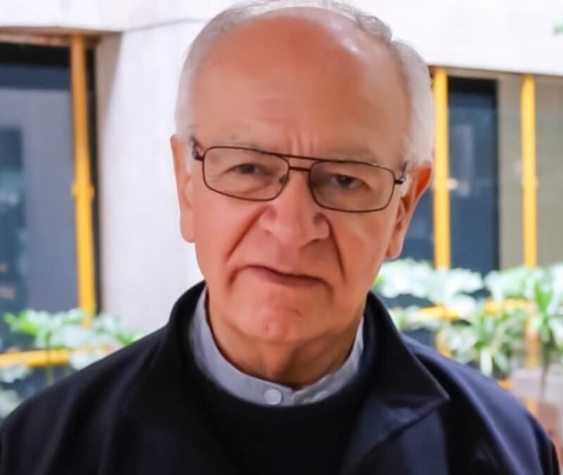Revered Priest and Human Rights Champion Javier Giraldo Passes Away at 82