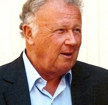 Legendary French Comedian Philippe Bouvard Passes Away at 96