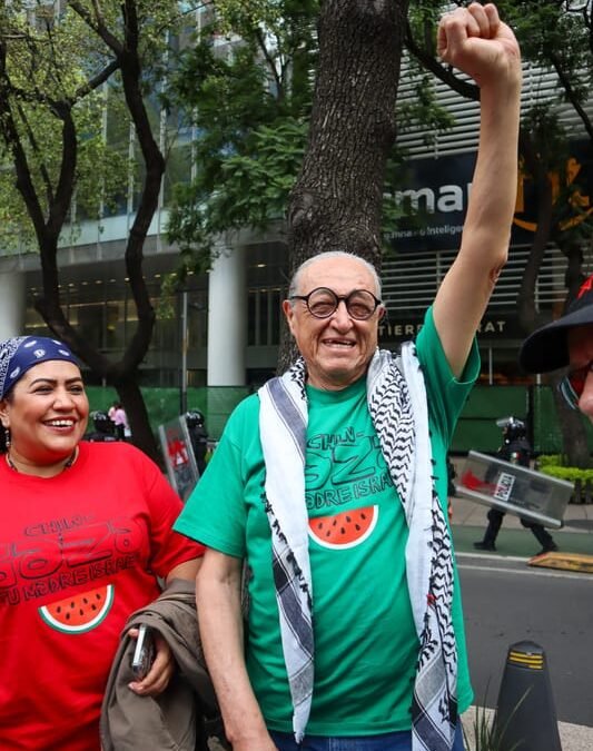 Mexican singer-songwriter and activist Gabino Palomares dies at 76 in Mexico City