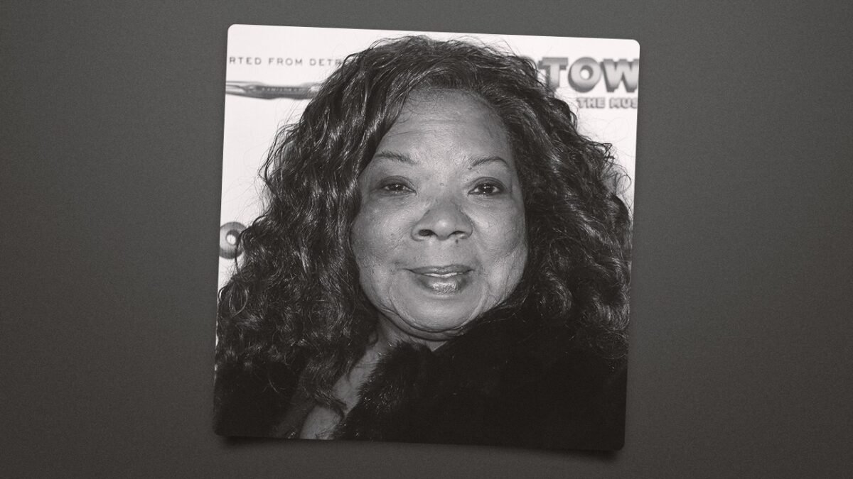 Rosalind Ashford, original member of Martha and the Vandellas, dies at 83