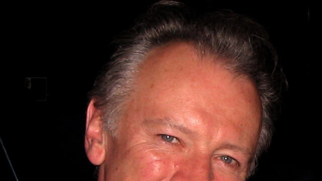 Dónal Lunny, bouzouki player and founder of Planxty and The Bothy Band, dies at 79