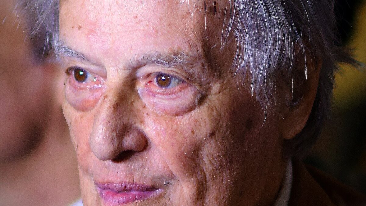 Celebrities who died in November 2025: Tom Stoppard, Jimmy Cliff, Diane Ladd and more