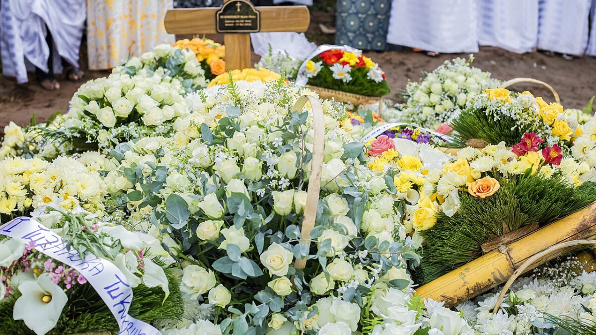 How to write an obituary: a practical guide for families